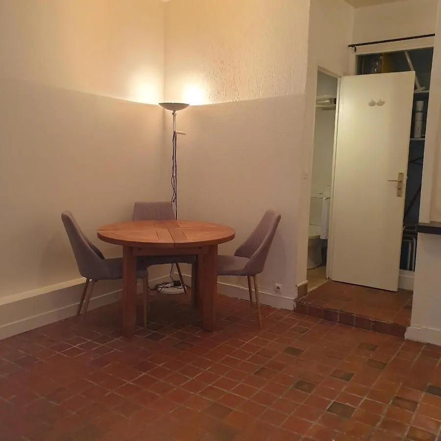 Le Studio Des Enfants Rouges Appartement Parijs